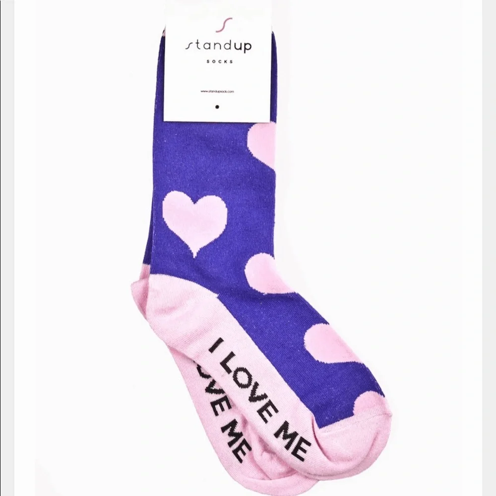 STAND UP SOCKS Purple with Pink Hearts